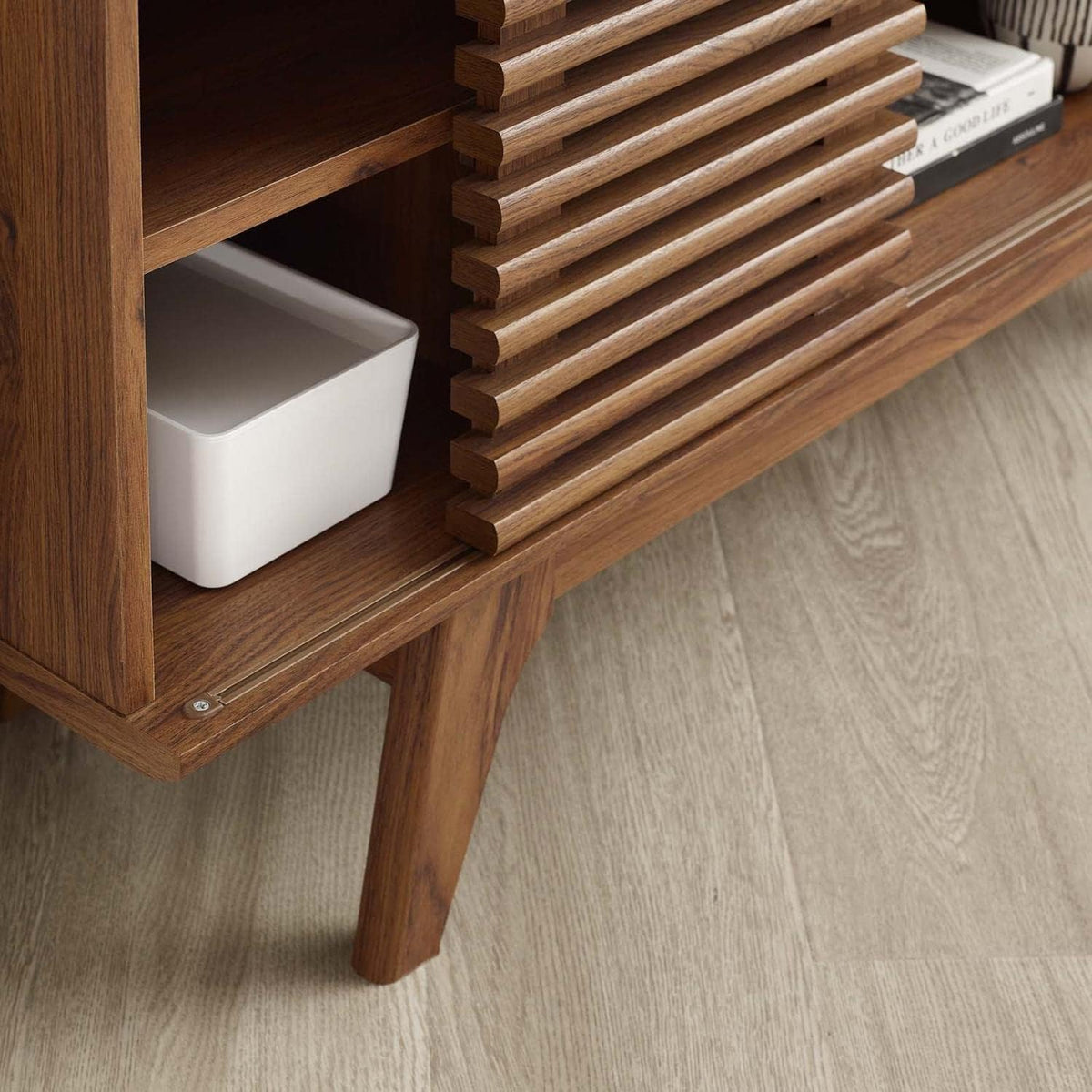 Mid-Century Modern Corner Media TV Stand F8192