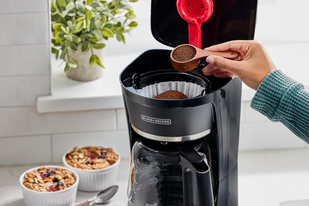 12-Cup Programmable Coffeemaker R257